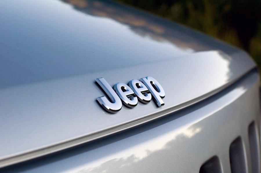  Jeep Patriot 2012 года  (фото 2 из 40)